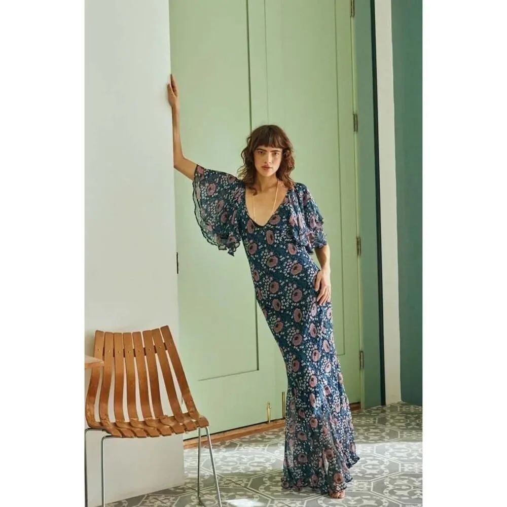 Natalie Martin Ramya dress in the Vintage Flowers Indigo S"